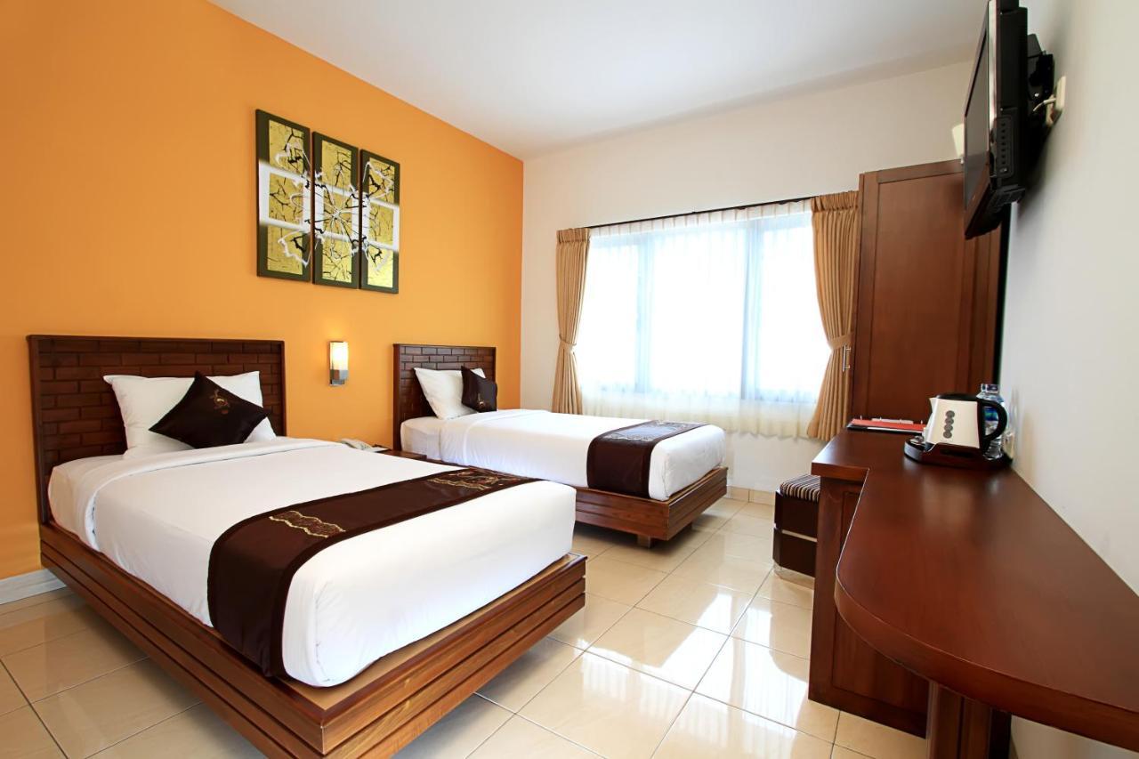 Ponorogo Maesa Hotel חדר תמונה